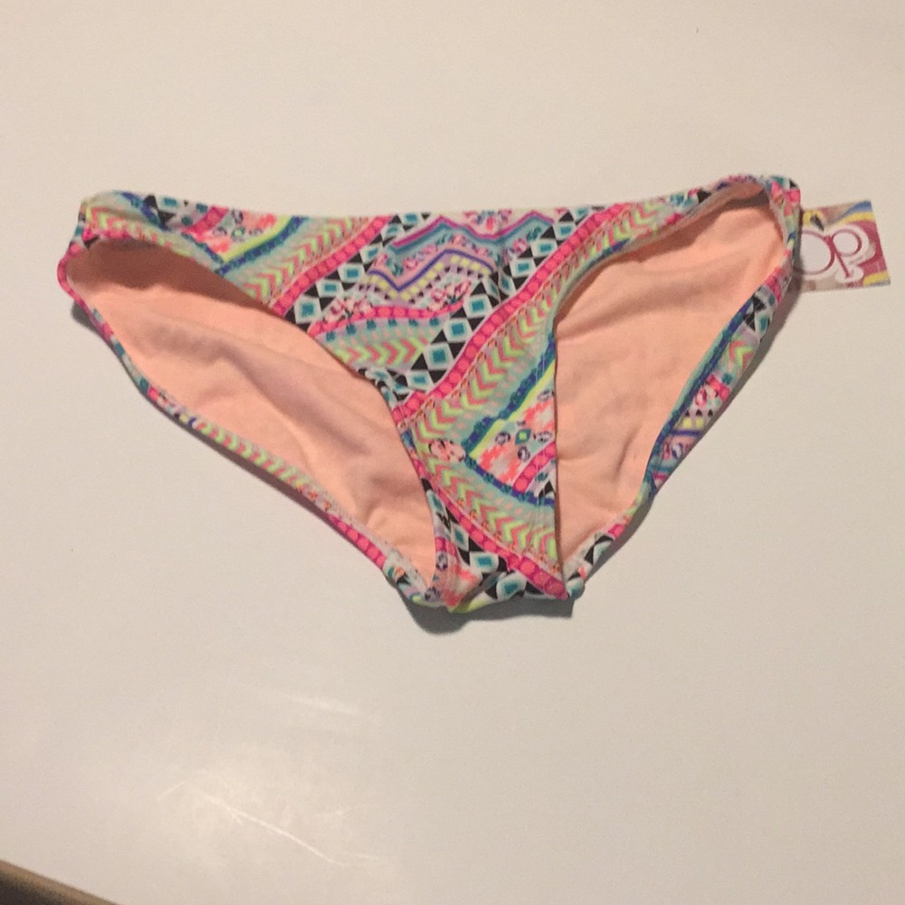 Bikini bottoms